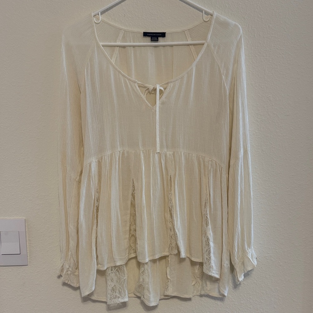 American Eagle Outfitters Ivory Flowy Blouse